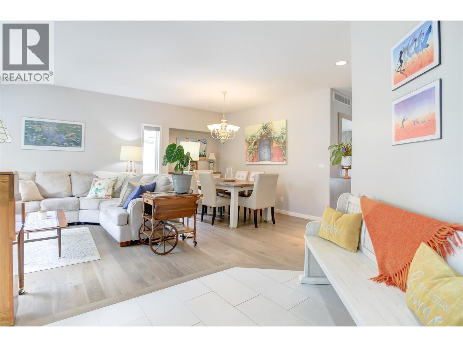  363 Woodpark Crescent, Kelowna