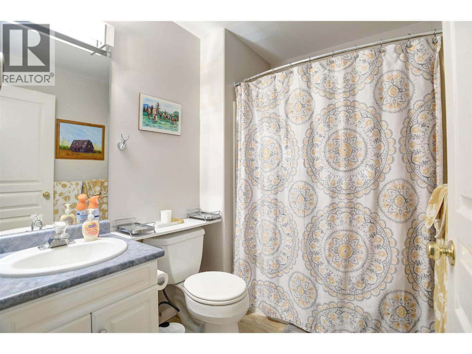  363 Woodpark Crescent, Kelowna