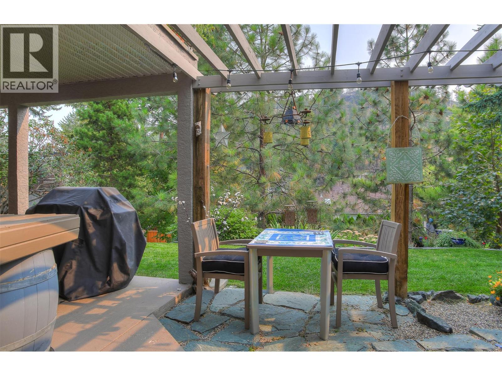  363 Woodpark Crescent, Kelowna