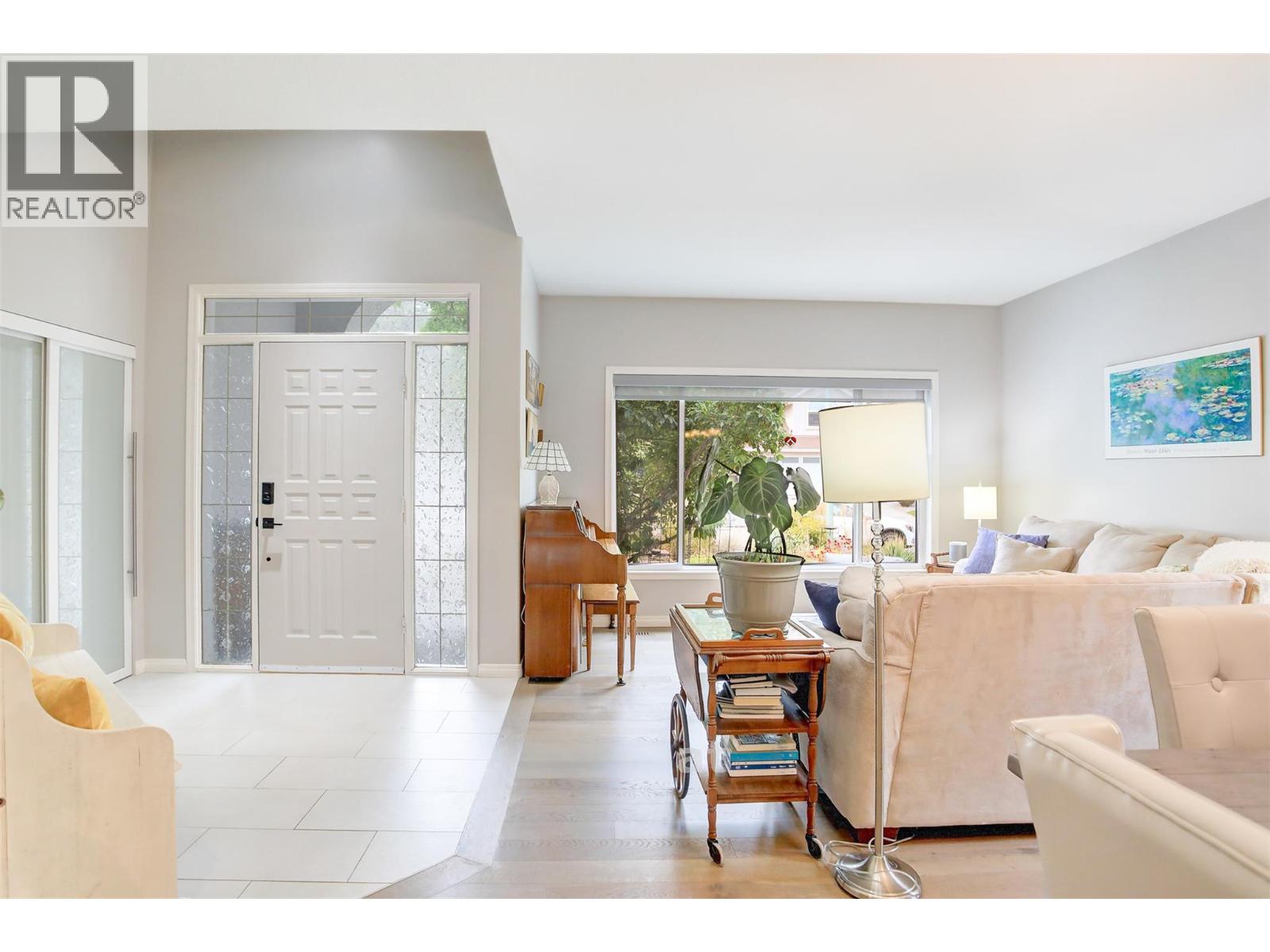  363 Woodpark Crescent, Kelowna