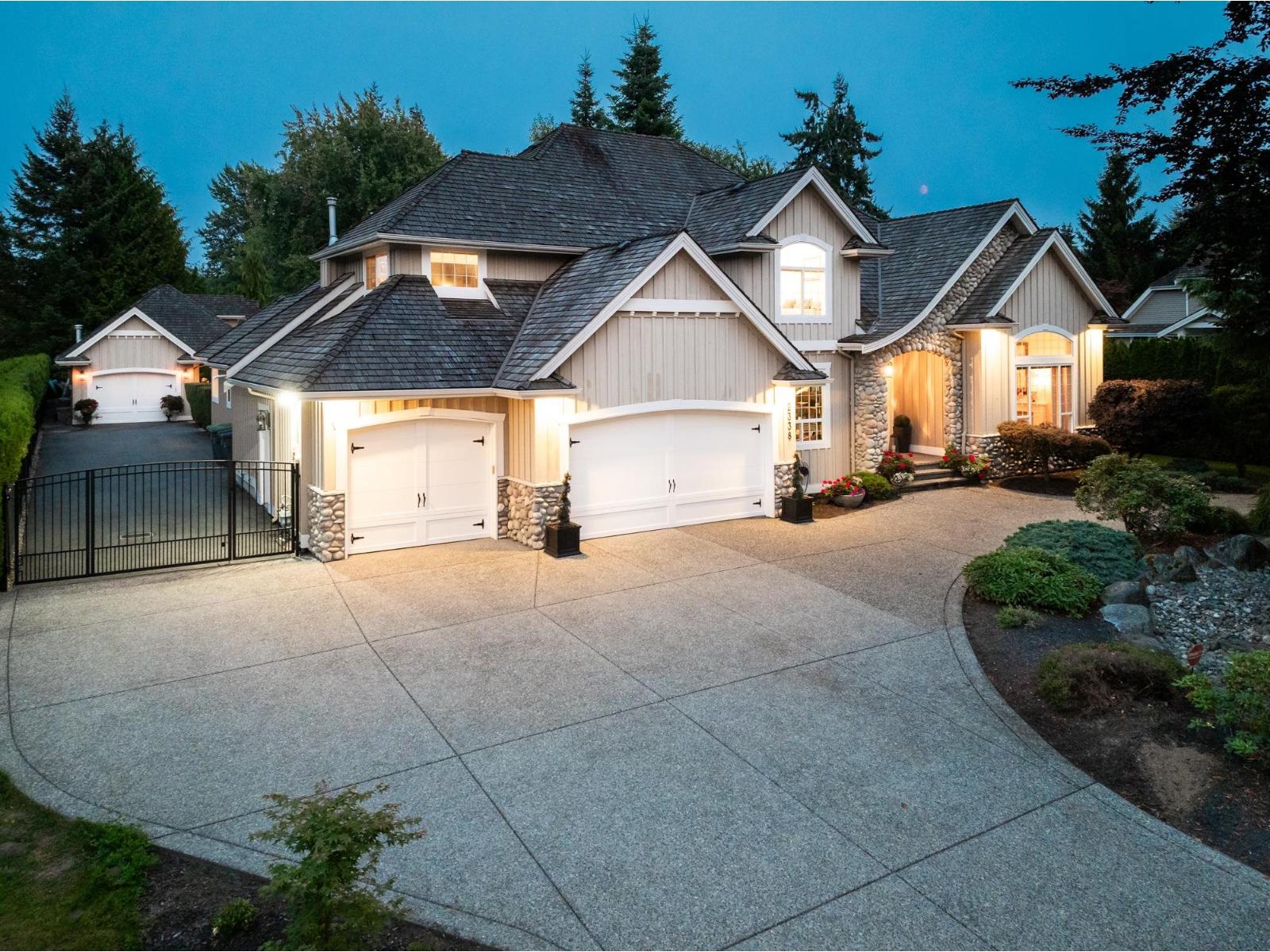 2338 138A STREET, Surrey