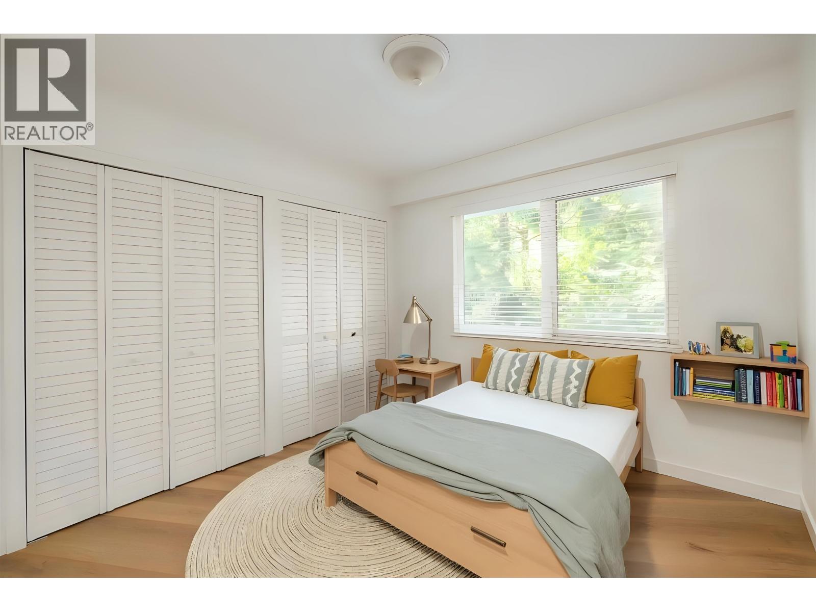 5733 BLUEBELL DRIVE, West Vancouver