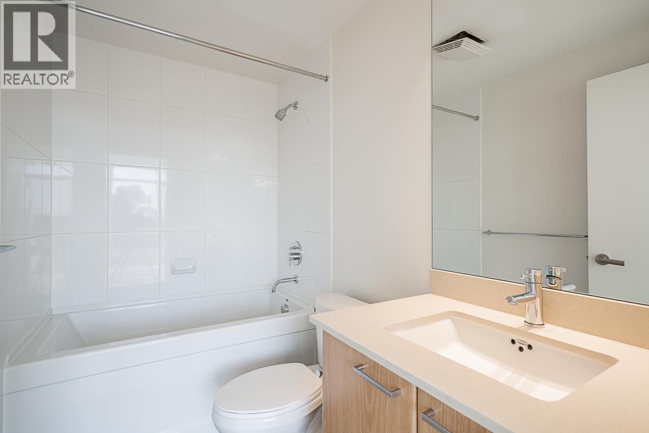 902 2789 SHAUGHNESSY STREET, Port Coquitlam