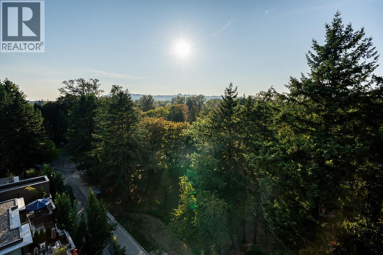 902 2789 SHAUGHNESSY STREET, Port Coquitlam