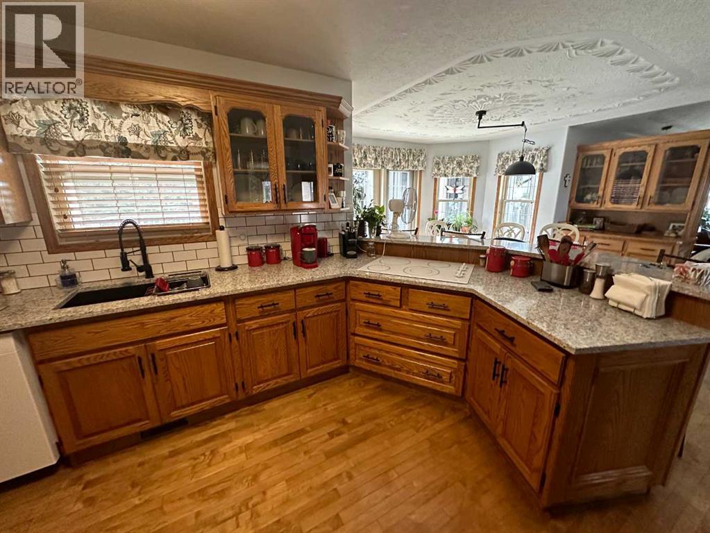 3318 Township Road 400, Rural Lacombe County