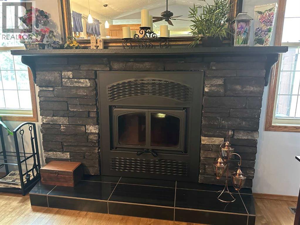 3318 Township Road 400, Rural Lacombe County