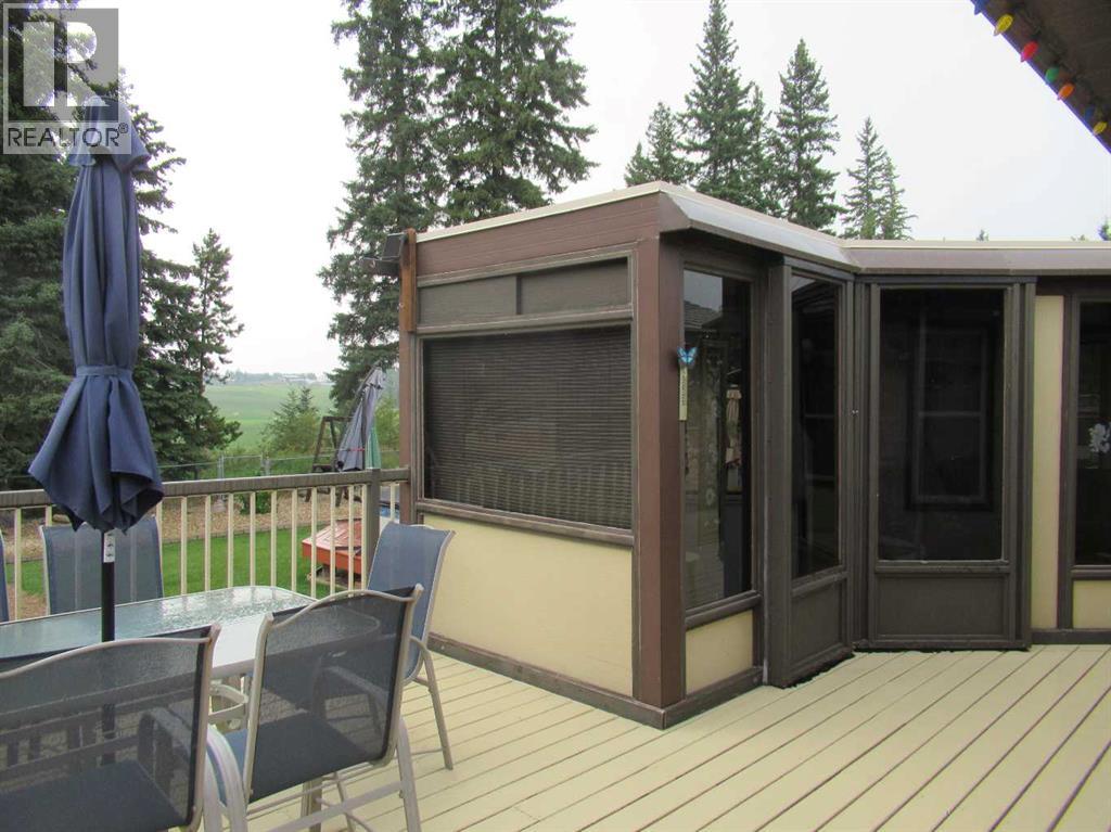 3318 Township Road 400, Rural Lacombe County