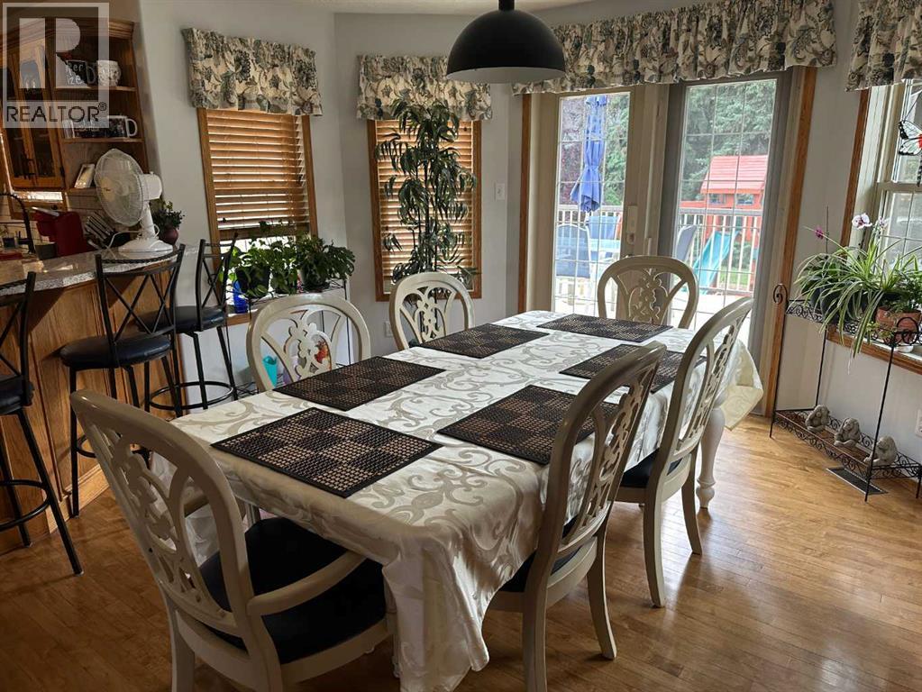 3318 Township Road 400, Rural Lacombe County