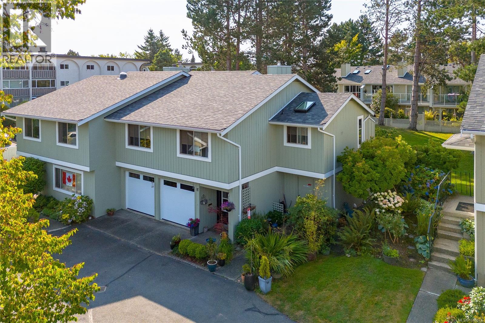 18 2020 White Birch Rd, Sidney