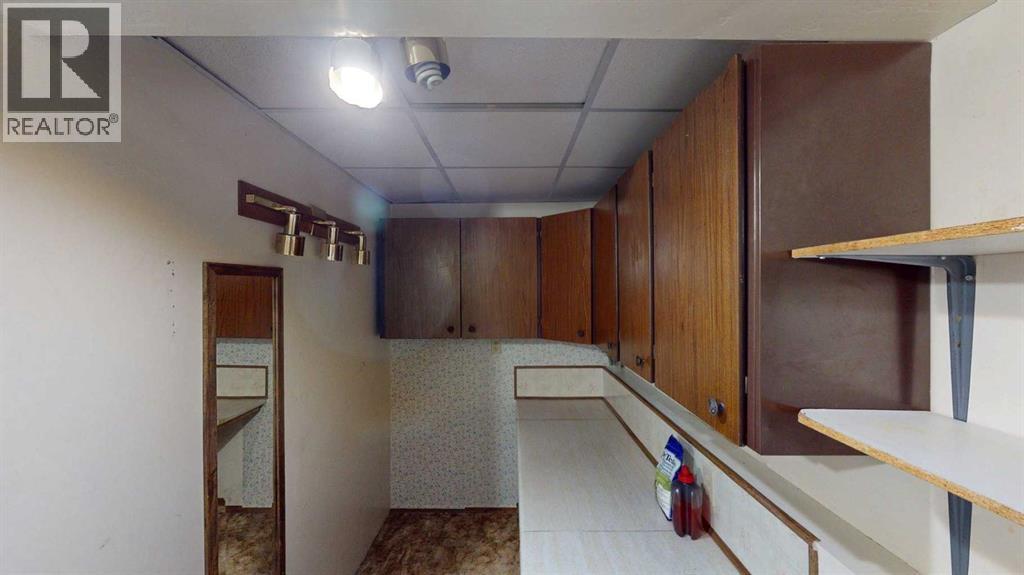 400 Silin Forest Road, Fort McMurray