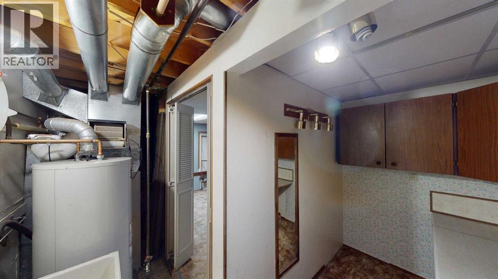 400 Silin Forest Road, Fort McMurray