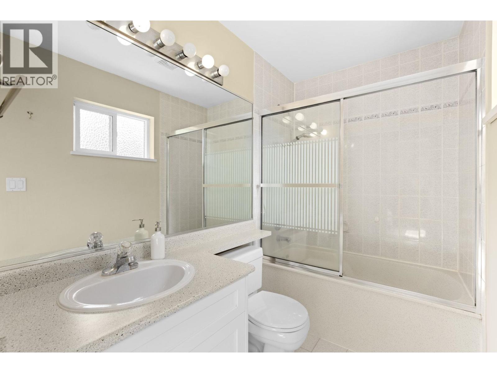 1426 FULTON AVENUE, West Vancouver