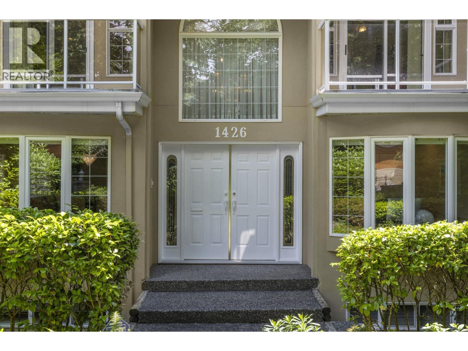 1426 FULTON AVENUE, West Vancouver
