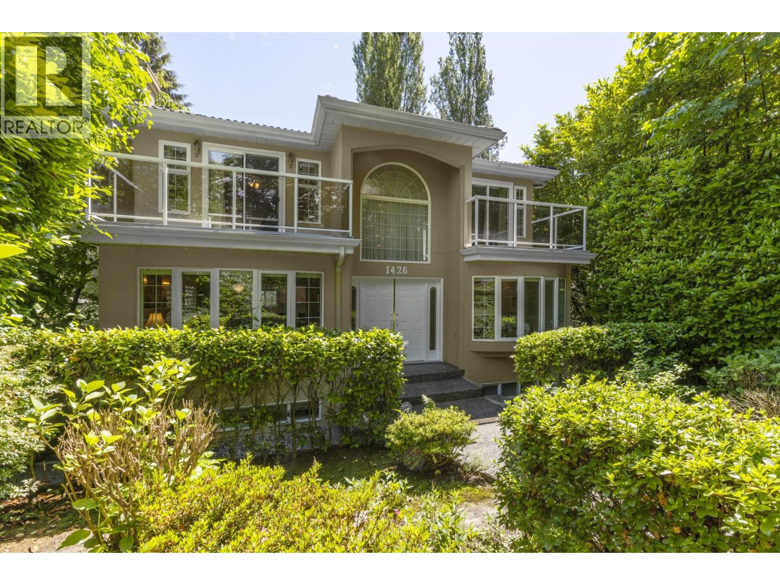 1426 FULTON AVENUE, West Vancouver