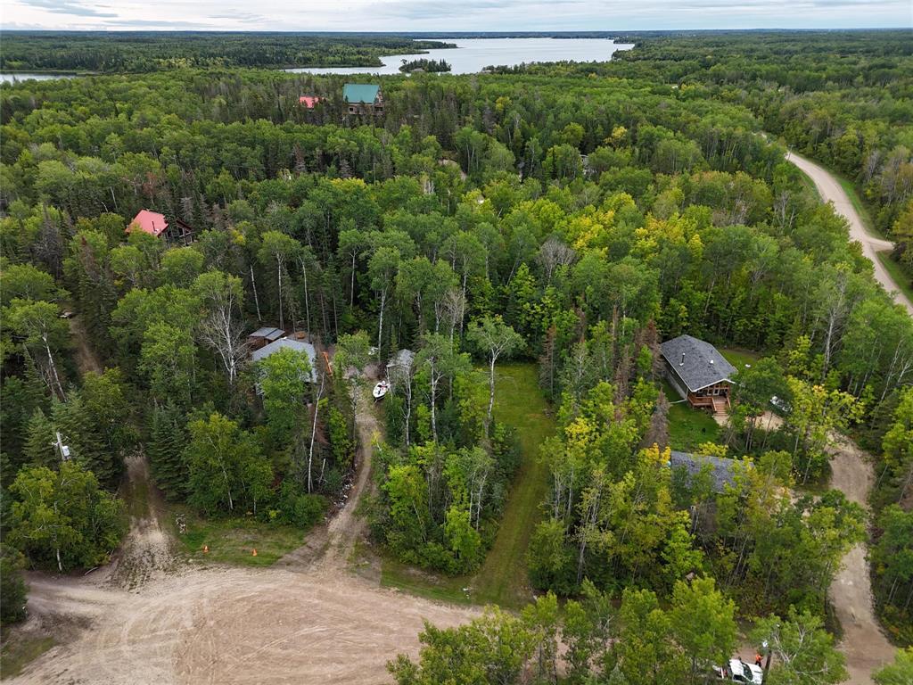 Photo 8 of 16 Henry Hudson Bay, Lac Du Bonnet MB