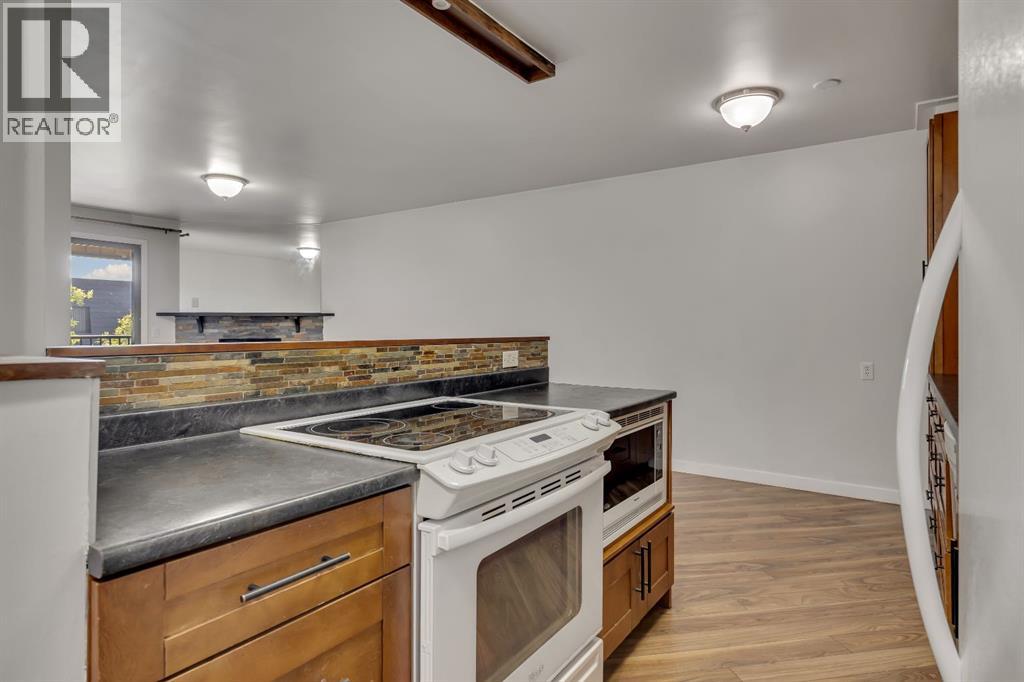 Single Family House for Sale in  C  Street NW Varsity Calgary 