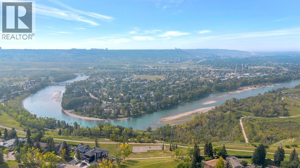 Single Family House for Sale in  C  Street NW Varsity Calgary 