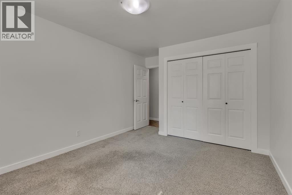 Single Family House for Sale in  C  Street NW Varsity Calgary 