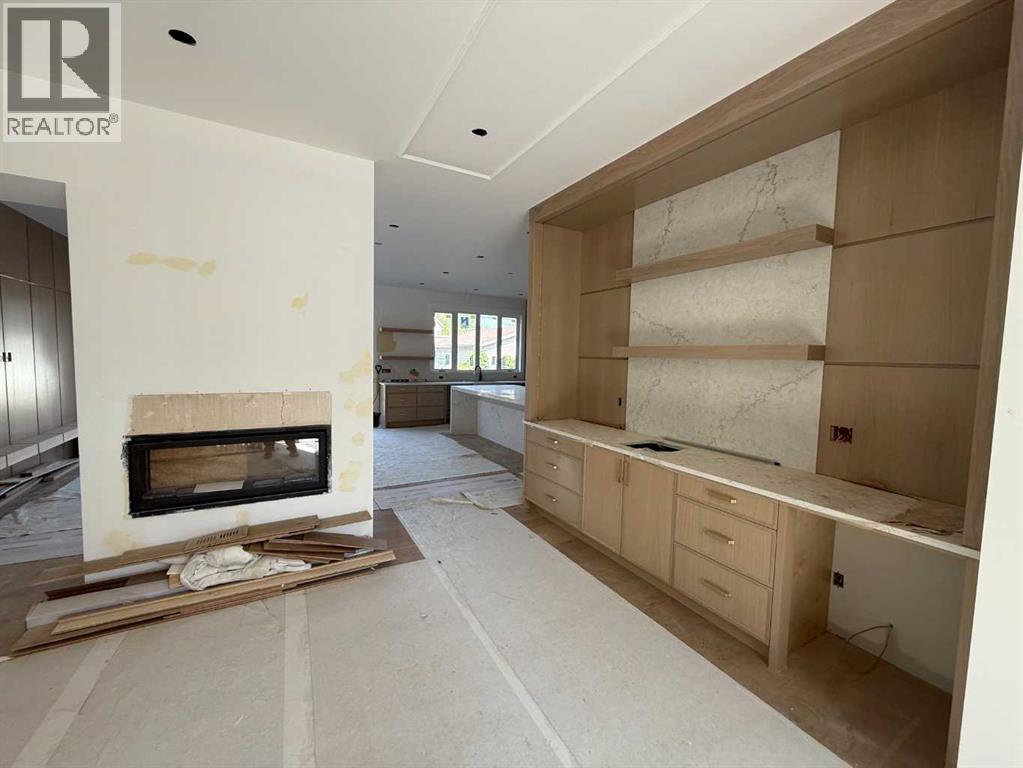 Single Family House for Sale in  Broadview Road NW West Hillhurst Calgary 
