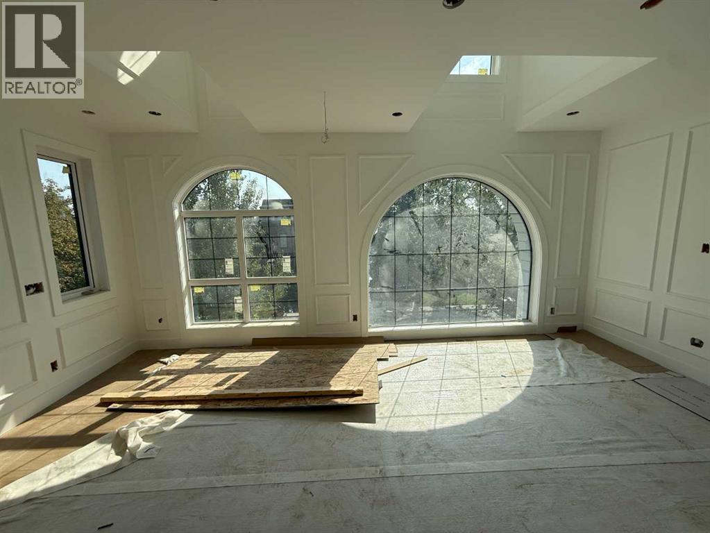Single Family House for Sale in  Broadview Road NW West Hillhurst Calgary 