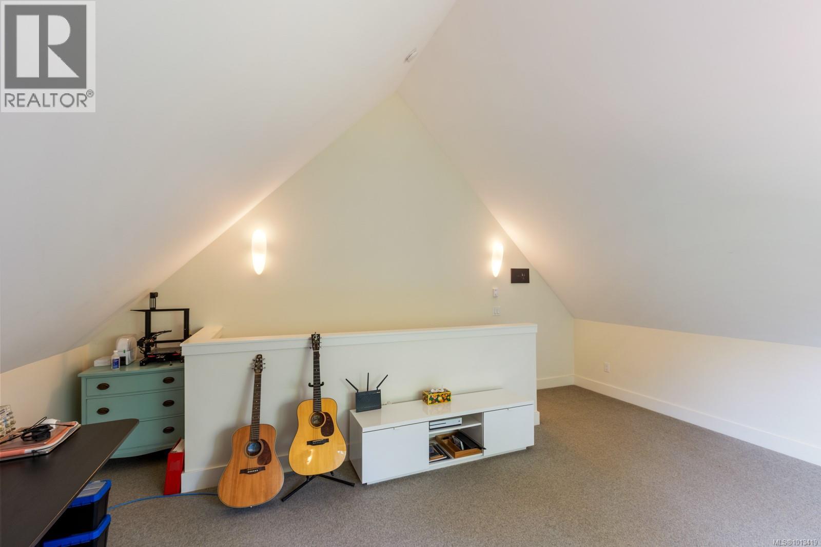 6531 Country Rd, Fanny Bay