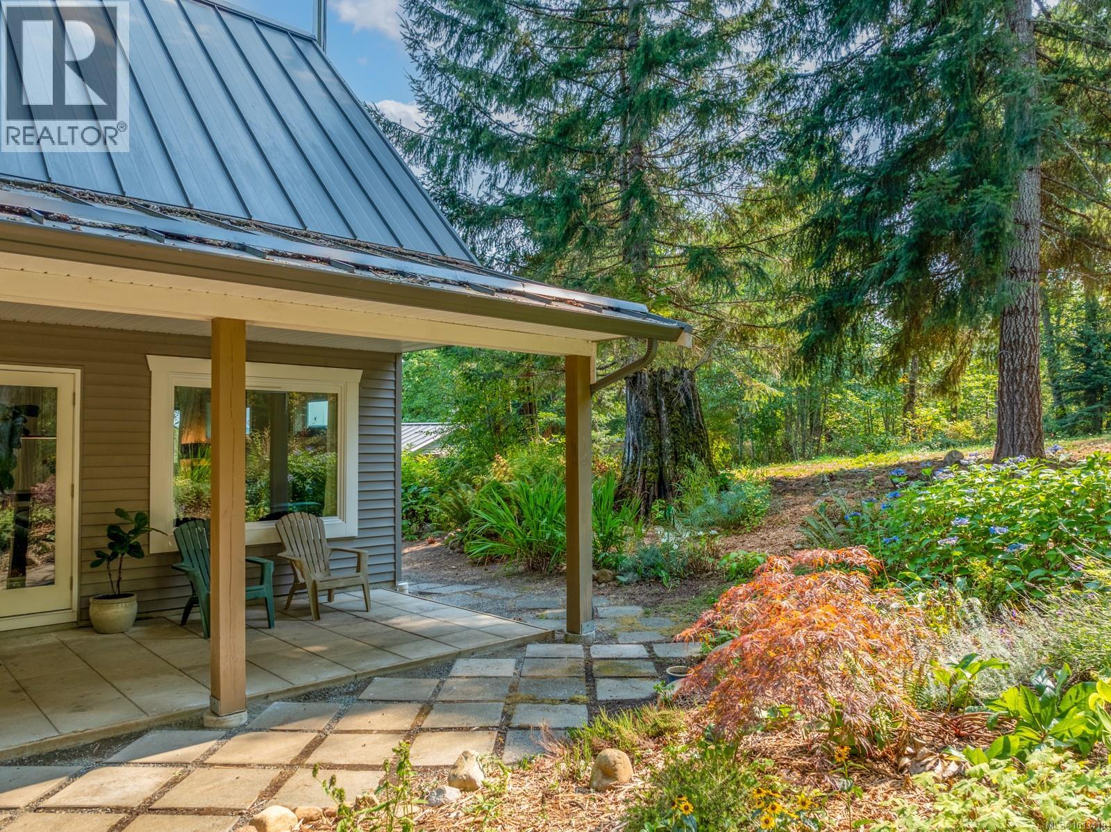6531 Country Rd, Fanny Bay