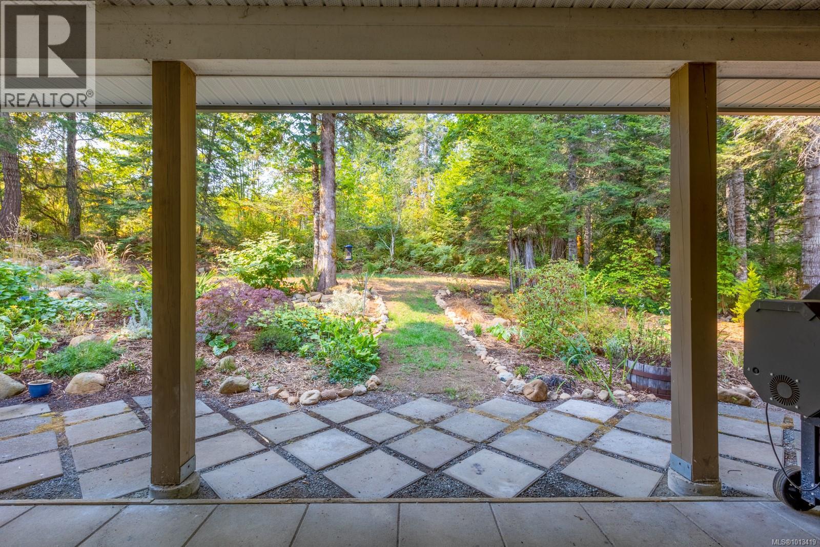 6531 Country Rd, Fanny Bay
