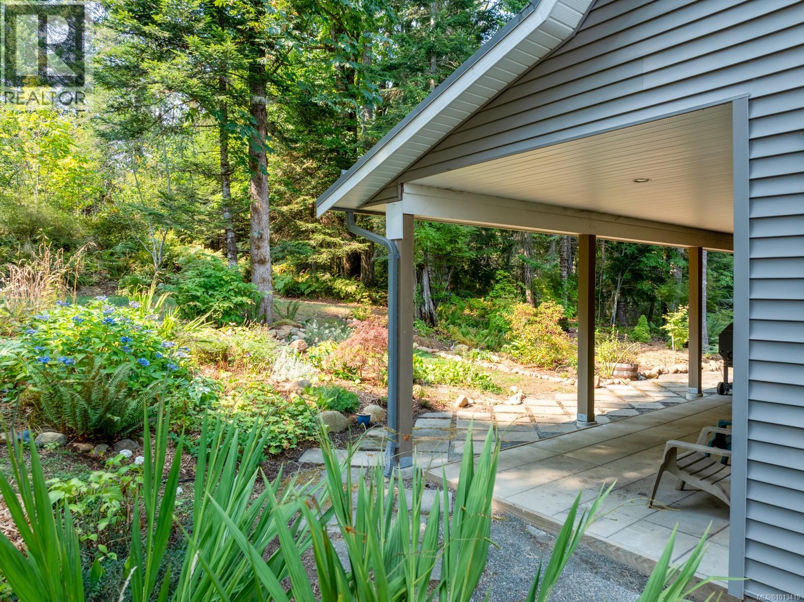 6531 Country Rd, Fanny Bay