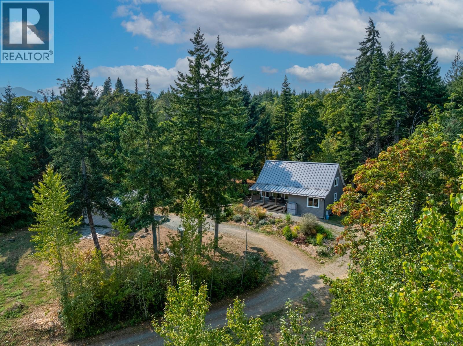 6531 Country Rd, Fanny Bay