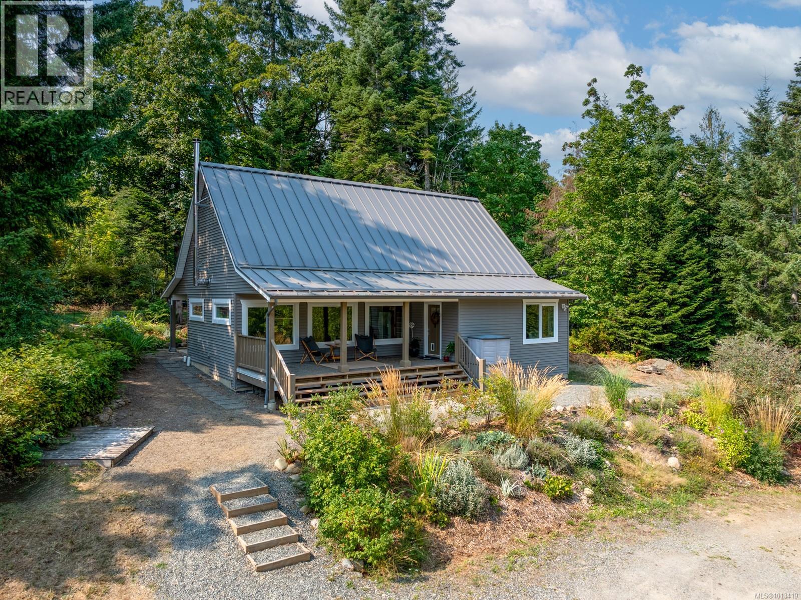 6531 Country Rd, Fanny Bay