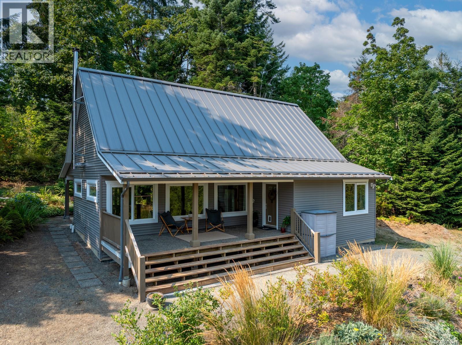 6531 Country Rd, Fanny Bay