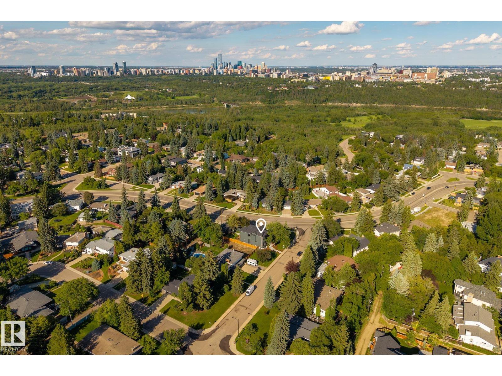 13804 85 AV NW, Edmonton