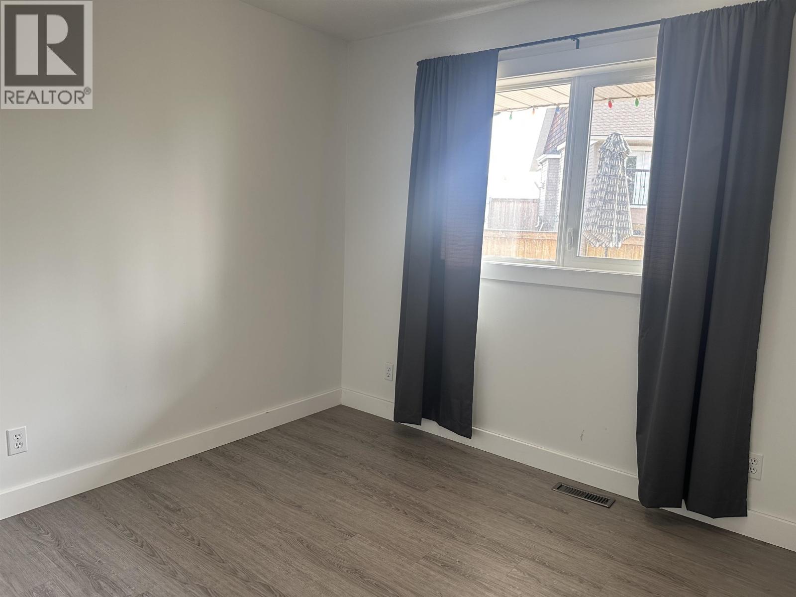 9917 115 AVENUE, Fort St. John