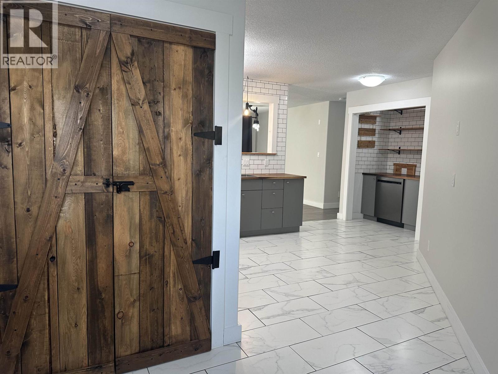 9917 115 AVENUE, Fort St. John