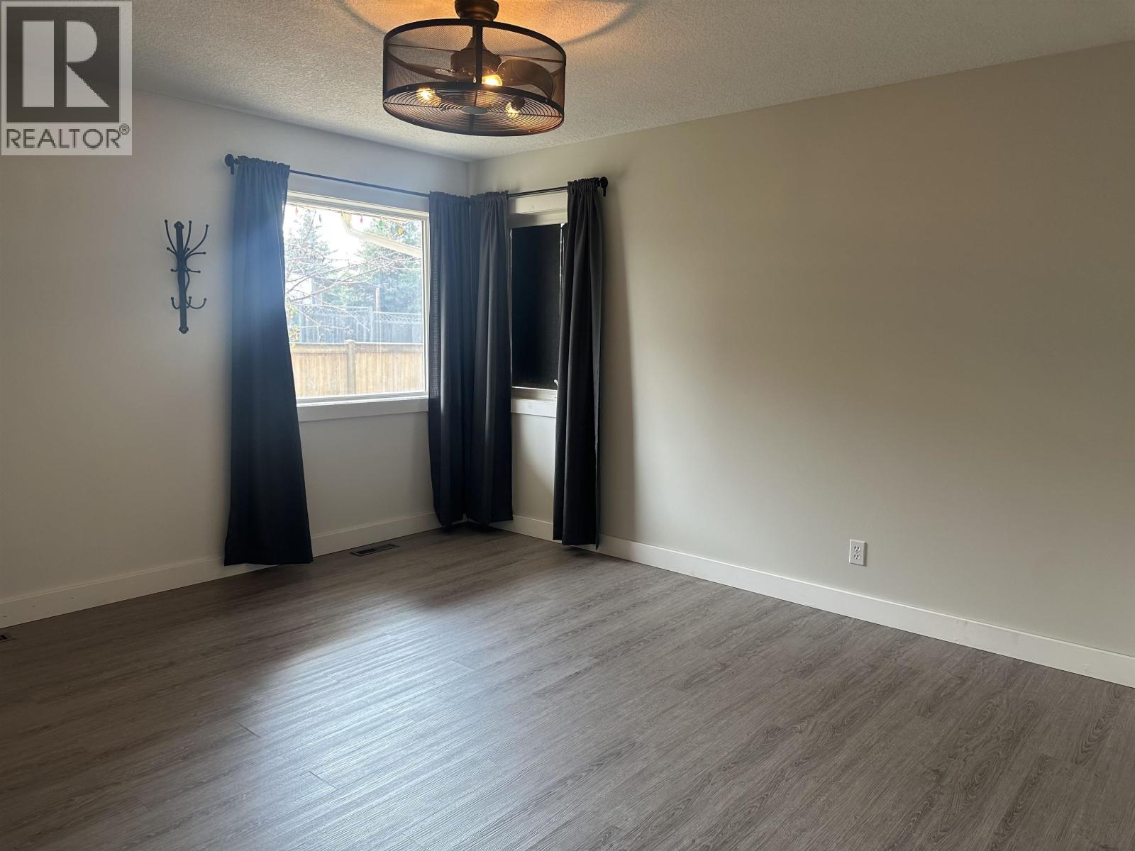 9917 115 AVENUE, Fort St. John