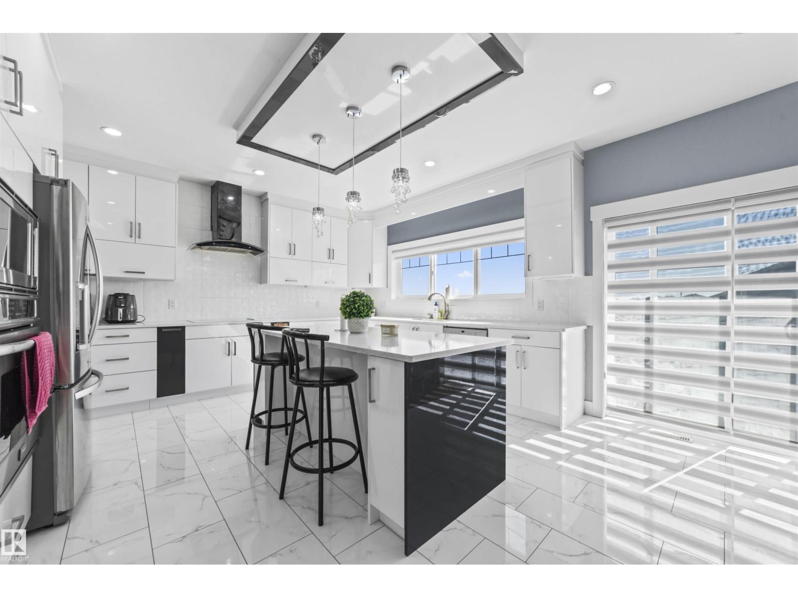 3909 49 AV, Beaumont