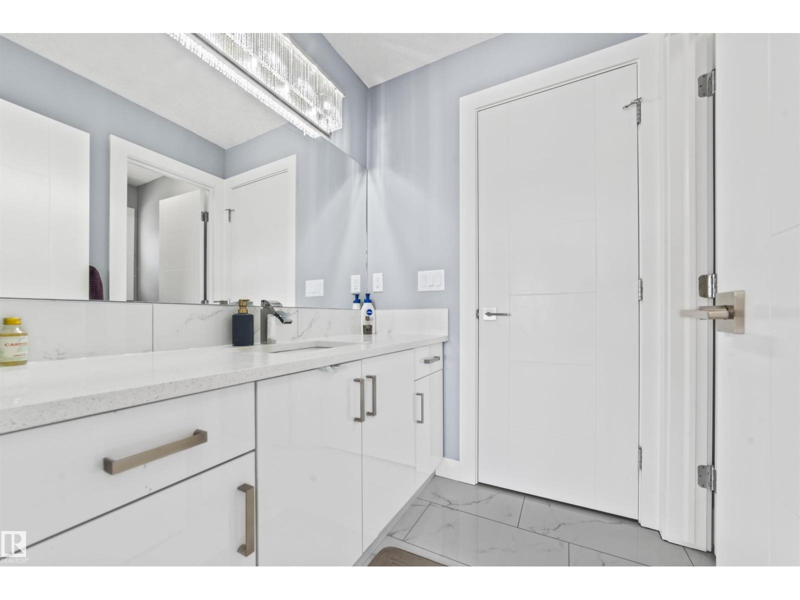 3909 49 AV, Beaumont