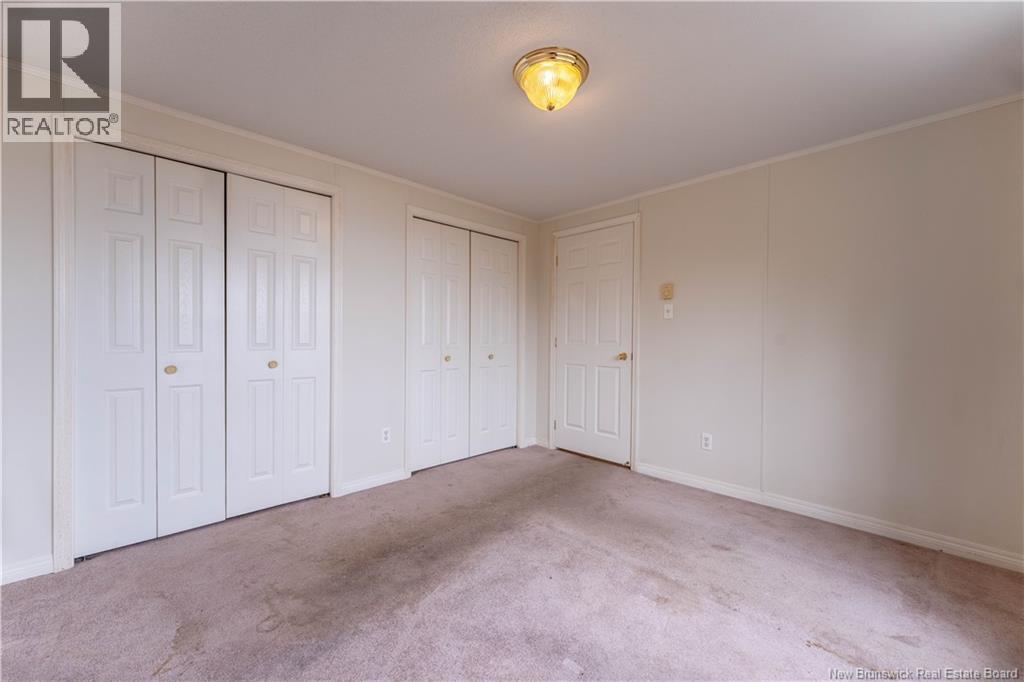 22 772 ROUTE - Image 39