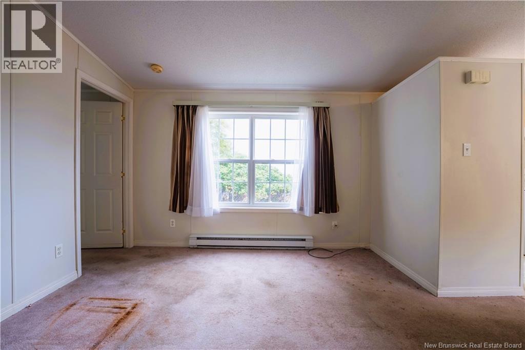 22 772 ROUTE - Image 35