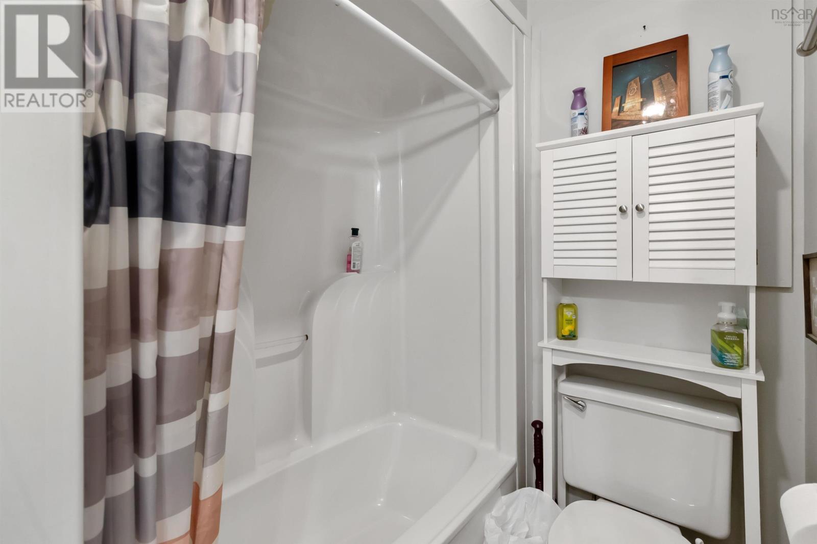 Property 28 of 49 of 47 Paces Lane