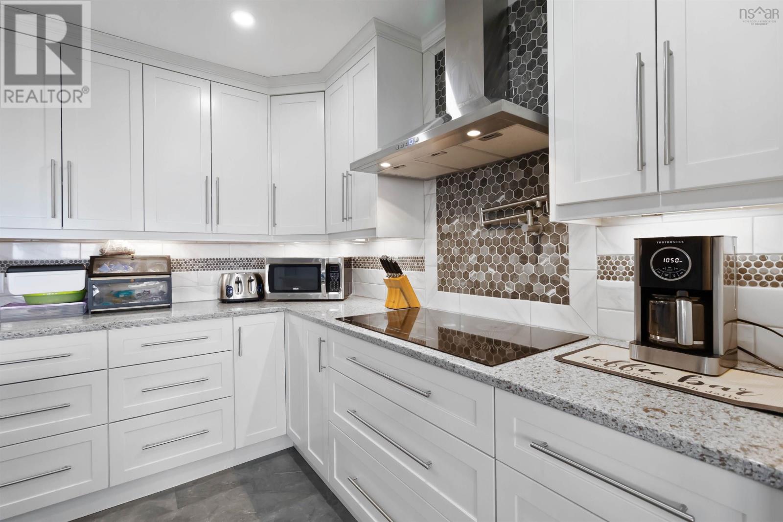 Property 7 of 49 of 47 Paces Lane