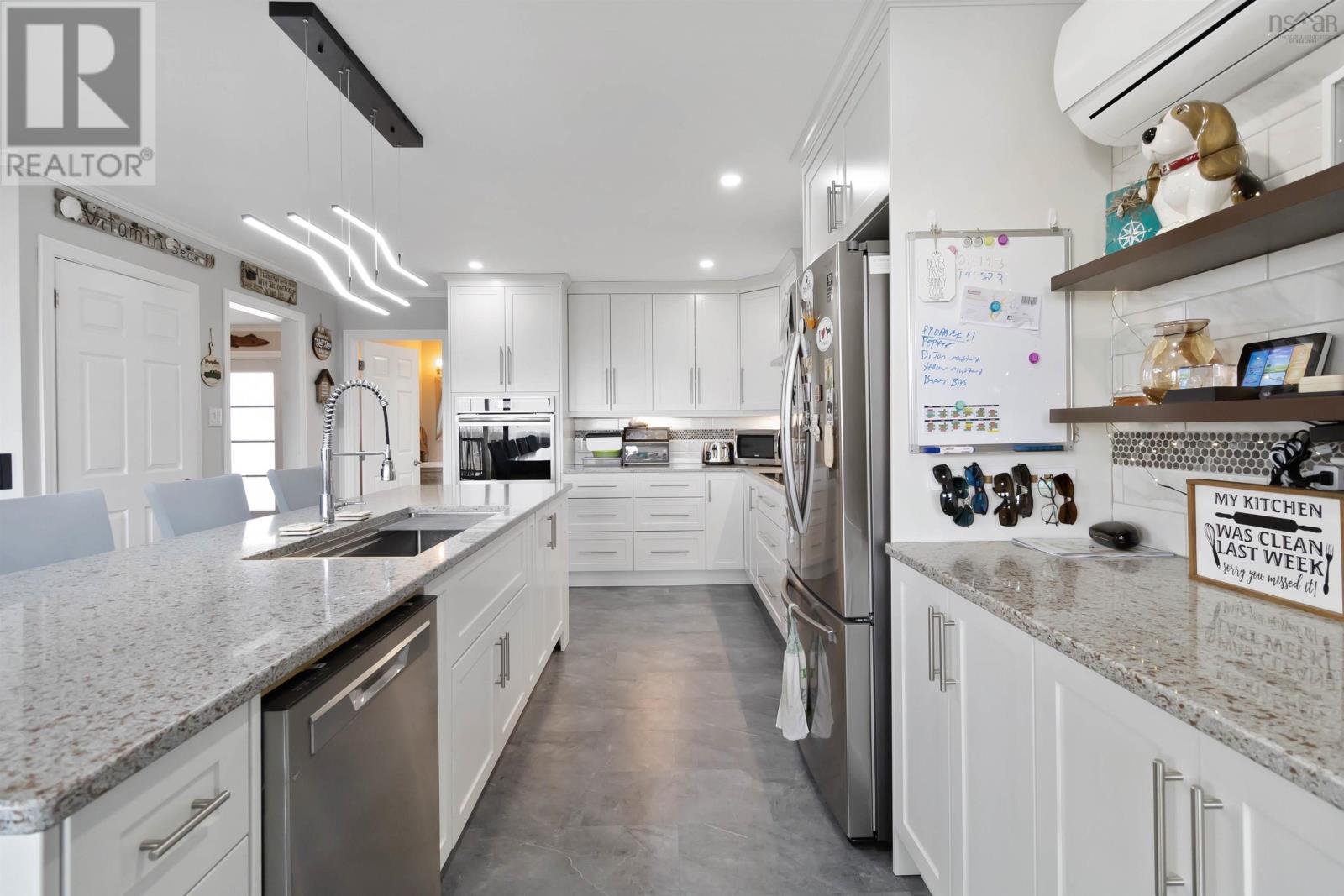 Property 6 of 49 of 47 Paces Lane