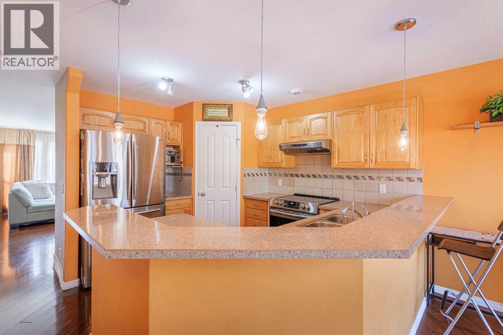 Single Family House for Sale in  Bridlecrest Road SW Bridlewood Calgary 