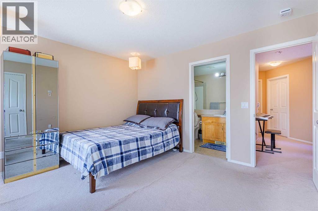 Single Family House for Sale in  Bridlecrest Road SW Bridlewood Calgary 