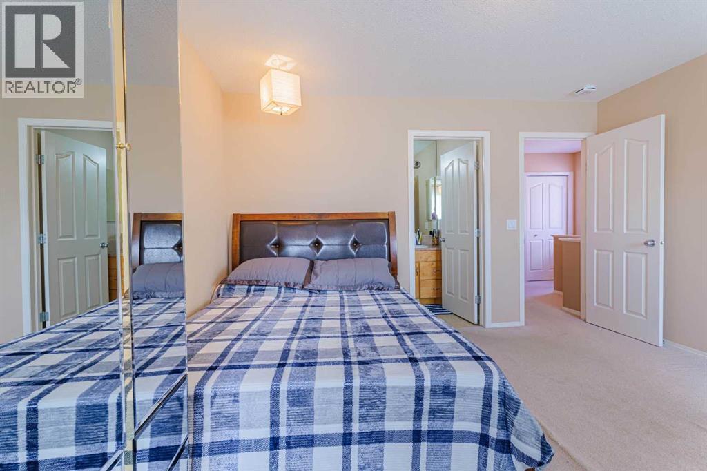 Single Family House for Sale in  Bridlecrest Road SW Bridlewood Calgary 