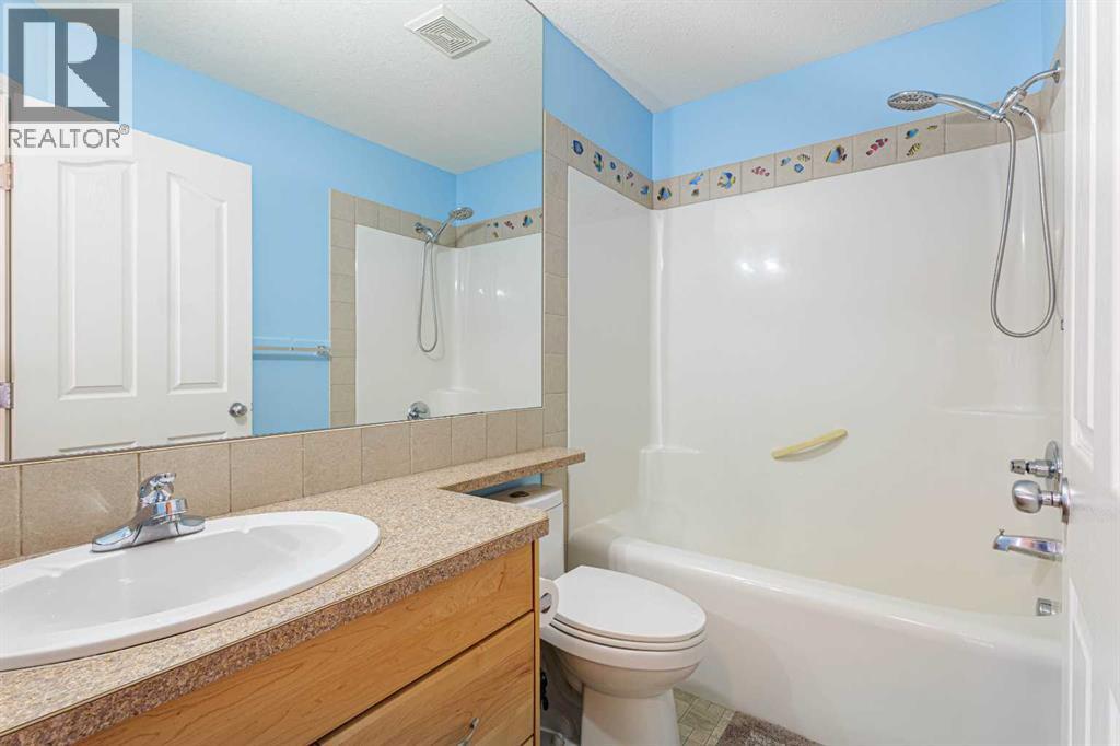 Single Family House for Sale in  Bridlecrest Road SW Bridlewood Calgary 