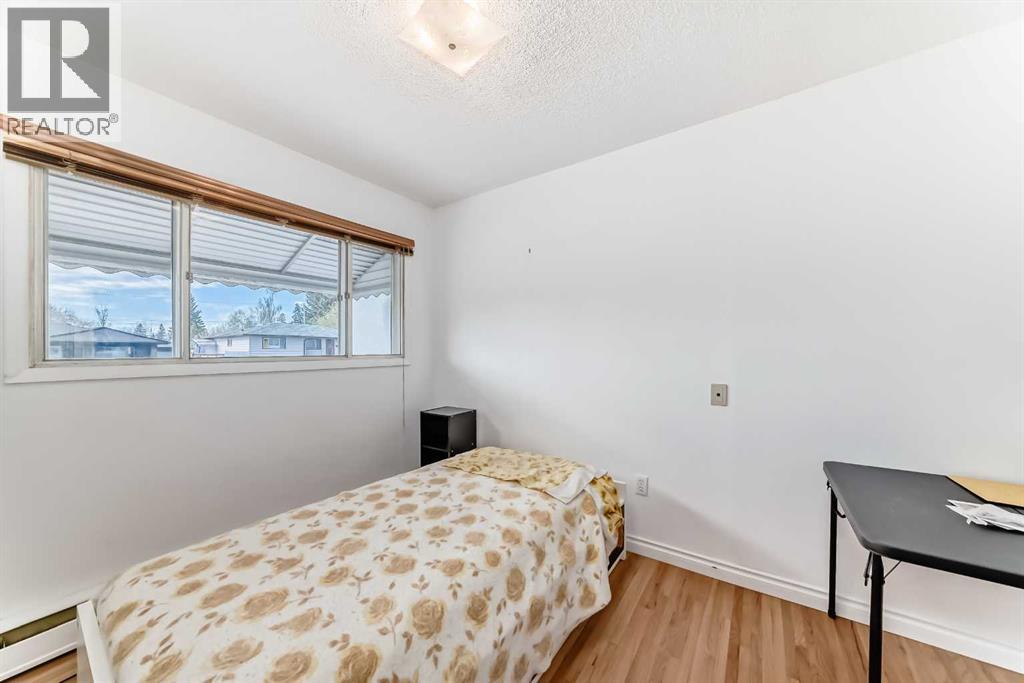 Multi-family House for Sale in   Avenue SW Kingsland Calgary 