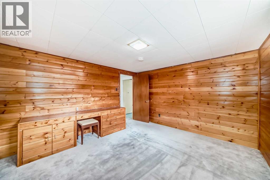 Multi-family House for Sale in   Avenue SW Kingsland Calgary 