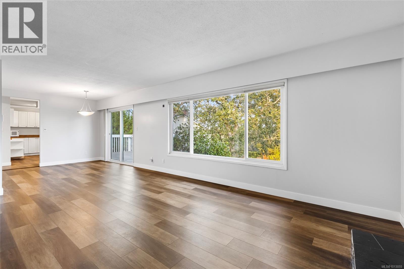  4037 Zinnia Road, Saanich