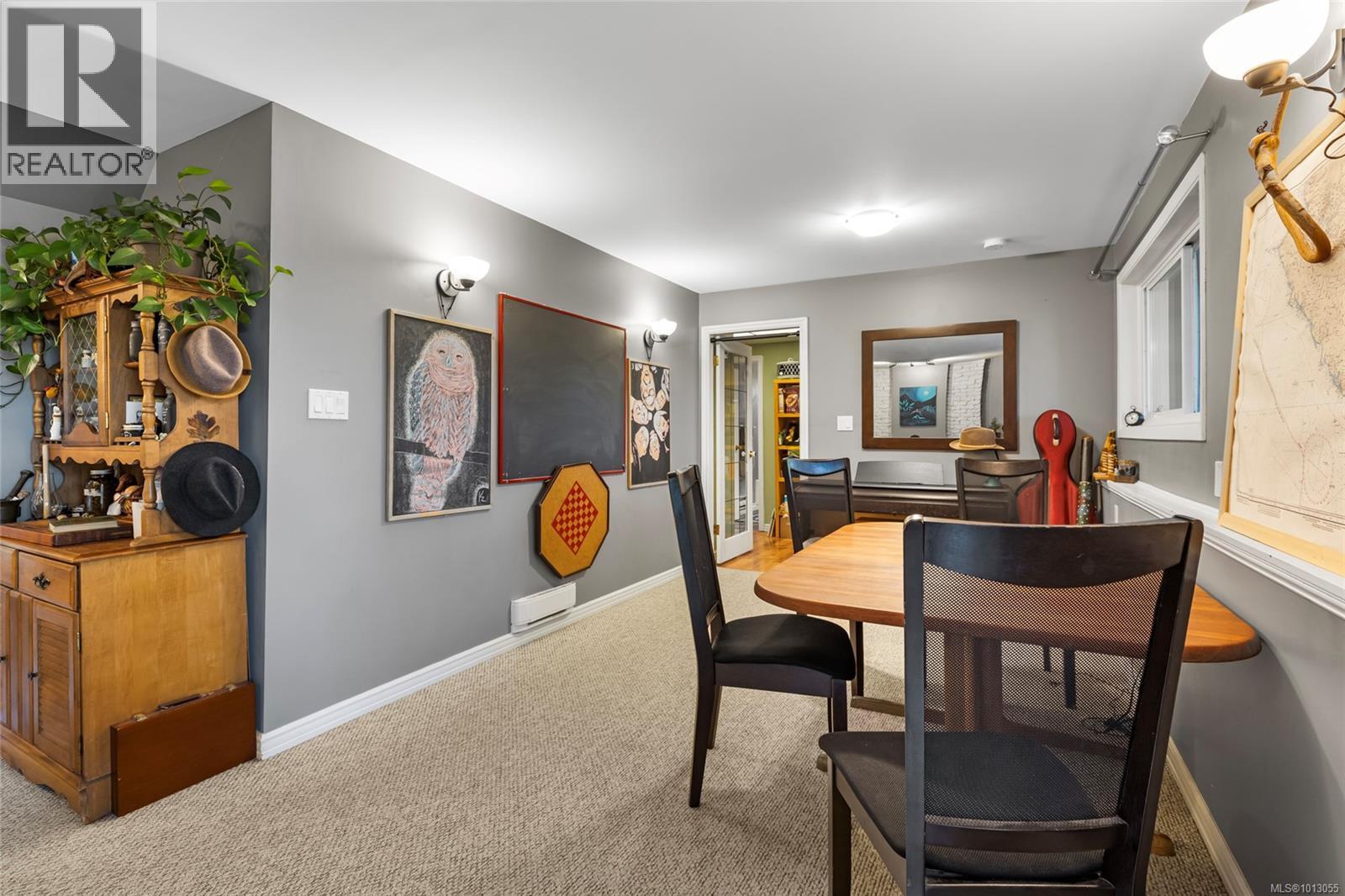  4037 Zinnia Road, Saanich